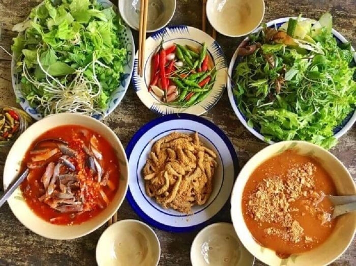 what to eat in Da Nang Vietnam